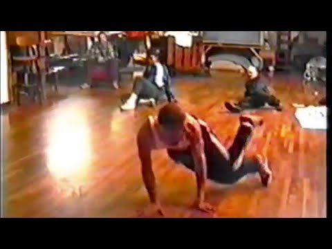 1994年   B-boying Rhythm Breakin Style Footwork Freeze「Crazy Legs , Ez Rock , Mr.Wiggles , Maurizio」