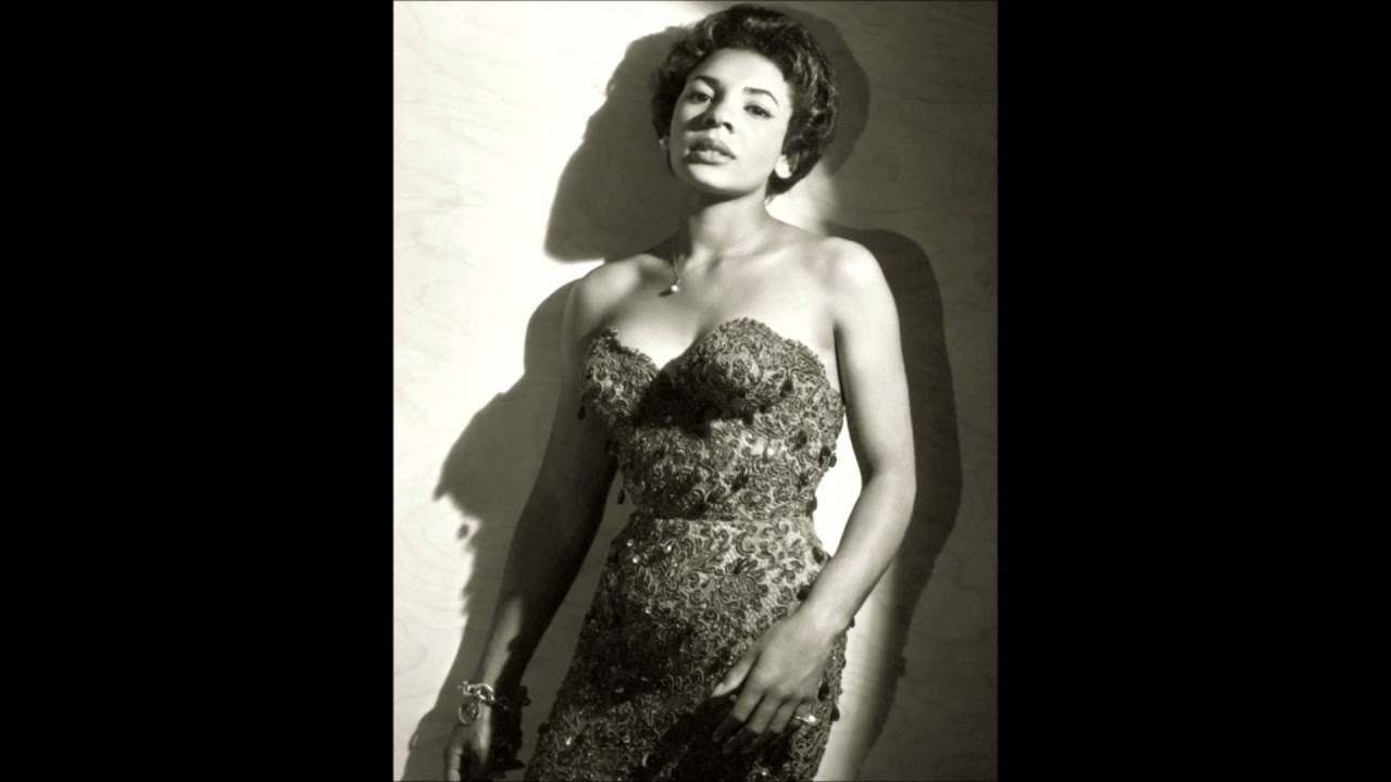 Shirley Bassey  -. Where Do I Begin Love Story