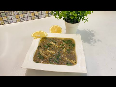 رشتة بالعدس من الأكلات التراثية اللبنانية    