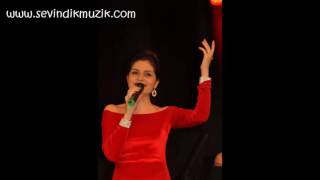 Sinem Sevindik Güz Gülleri Gibiyim