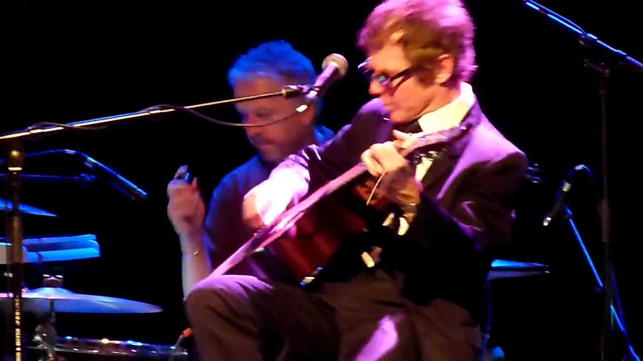 Peter Milton Walsh / The Apartments Goodbye Train live L'Europeen