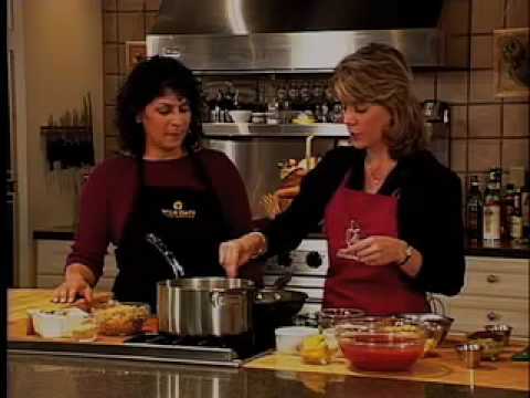 The CLASSY GOURMET INTERNET SHOW 3 Gina Meatless C...