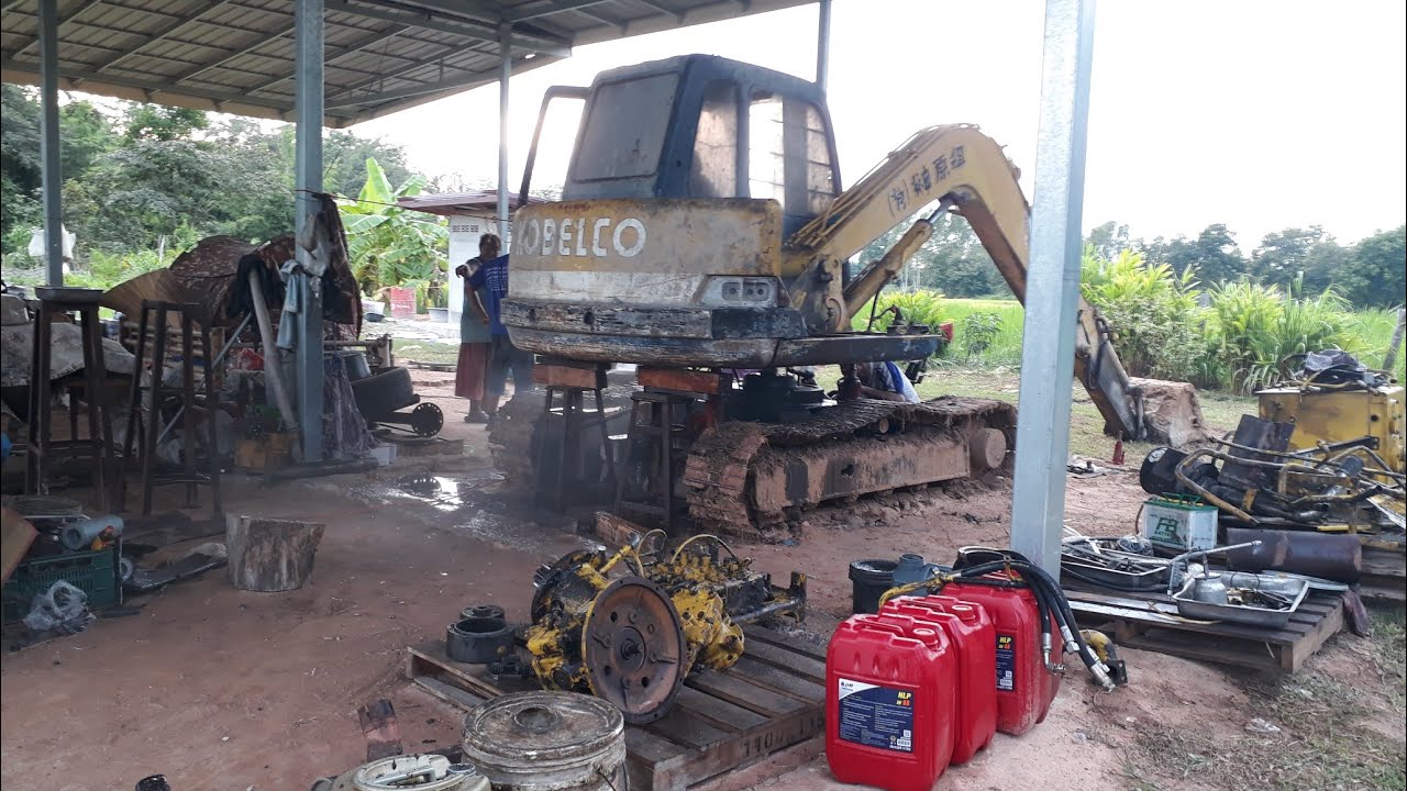 ซ่อมแบคโฮ สาเหตุที่ทำให้เอวหลวม