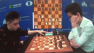Daniil Dubov 2707 ; Nodirbek Abdusattorov 2766.FIDE World Blitz Chess.