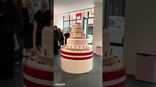 @ClarinsUK Pop up in Soho #fyp #popup #uk #london #clarinspopup #londonpopup #londonedition