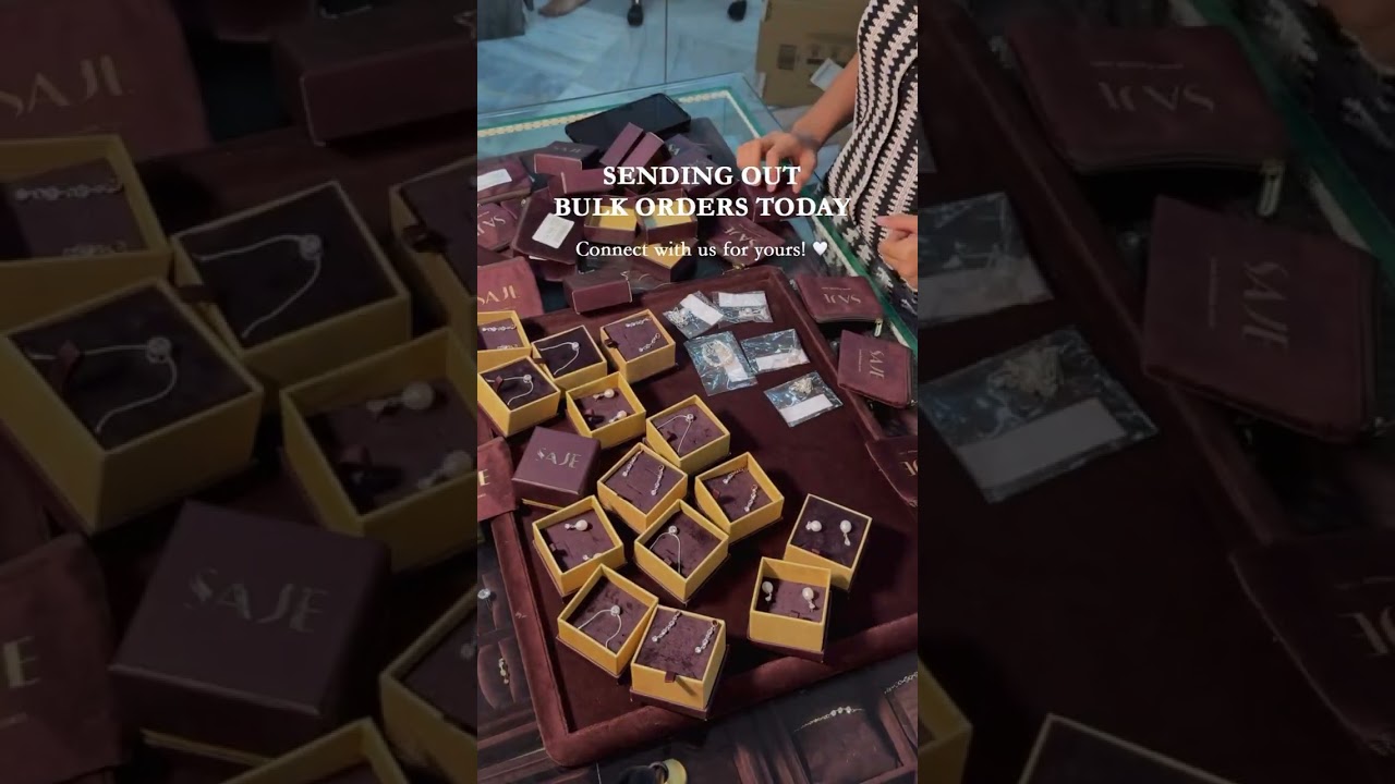 Packing out another bulk order today 🤍