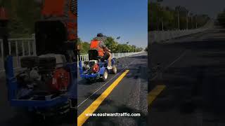 Cold Paint Road Marking Machine With Boosting Driver