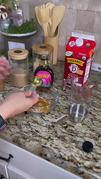 5 Ingredient Breakfast - Maple Brown Sugar Oatmeal
