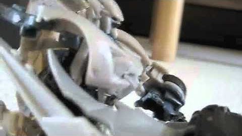 Transformers: Sideswipe vs Crankcase