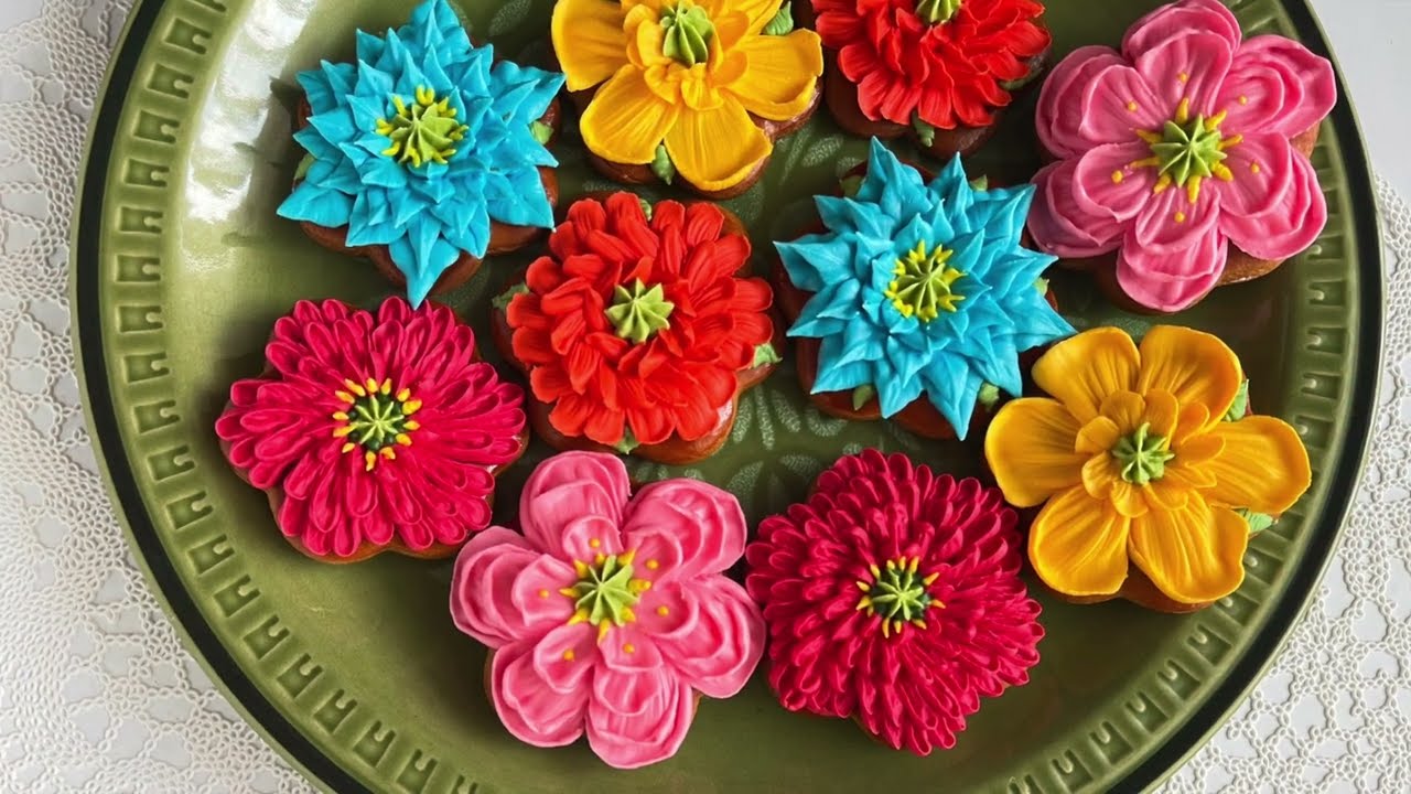 Beautiful Royal Icing Flowers 🌸 YouTube