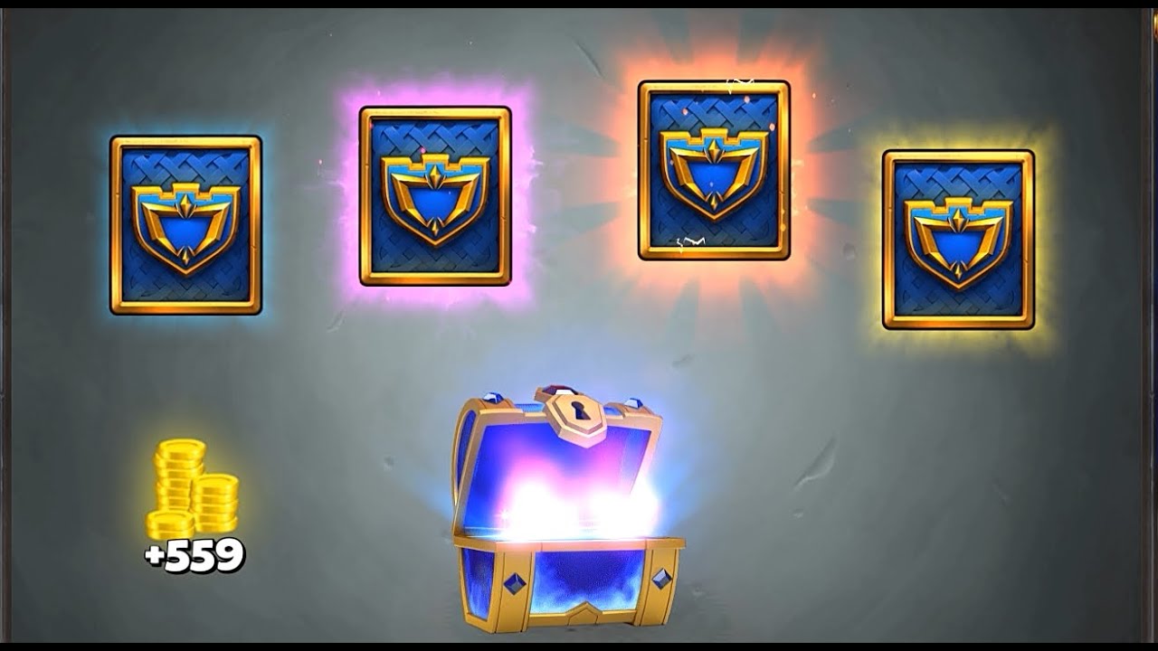 Opening magical chest Castle Crush