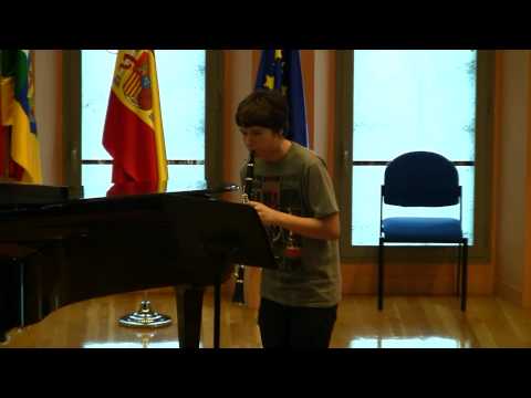 Luis Ruiz Aguirre interpreta Sonata para clarinete...
