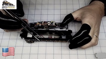 How to install Plug and Play DCC decoder?