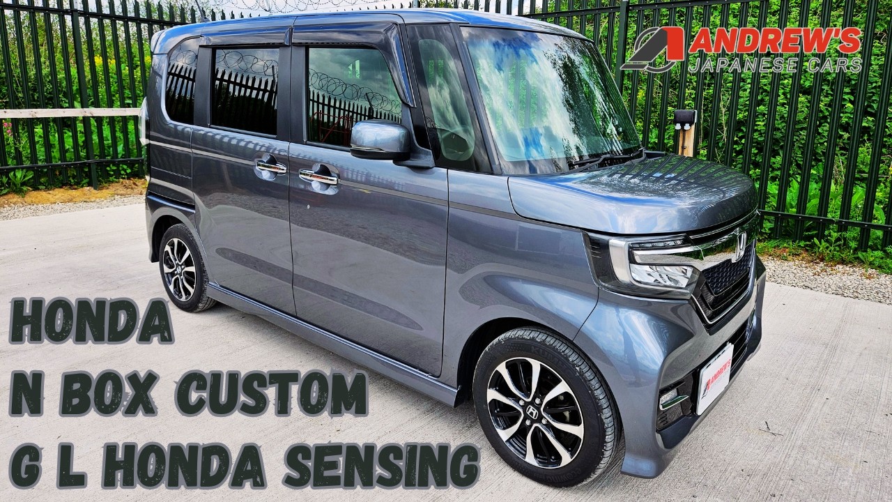 Showing you round a 2nd generation N Box kei car - 2020 Honda N