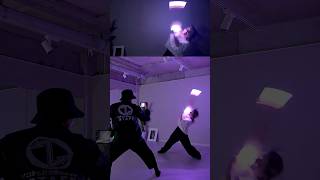 途中でカメラを渡す