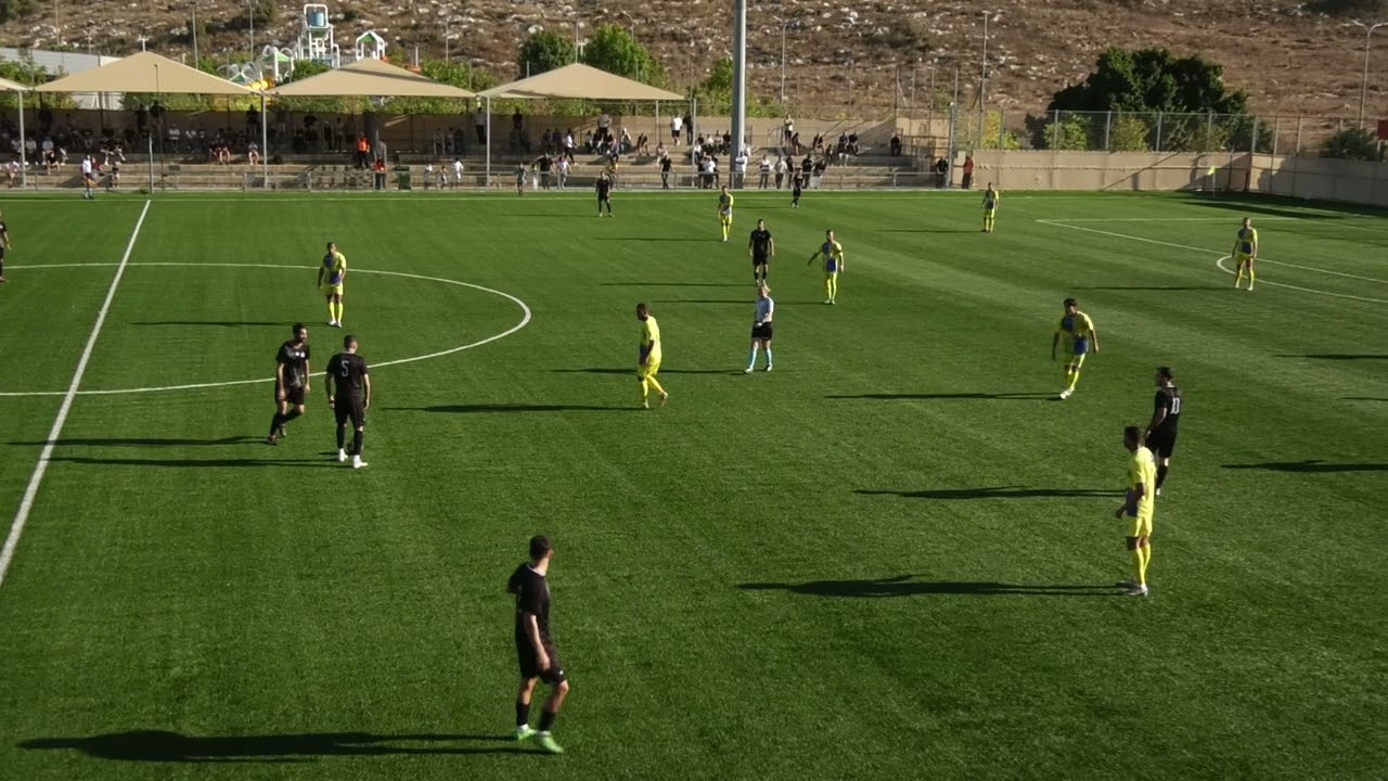 צילום ספורט – עירוני מודיעין נגד מכבי עירוני אשדוד, ליגה א' דרום, 22.10.2024, ניצחון 2:1 למכבי עירוני אשדוד, תיעוד וידאו מקצועי באיכות גבוהה.