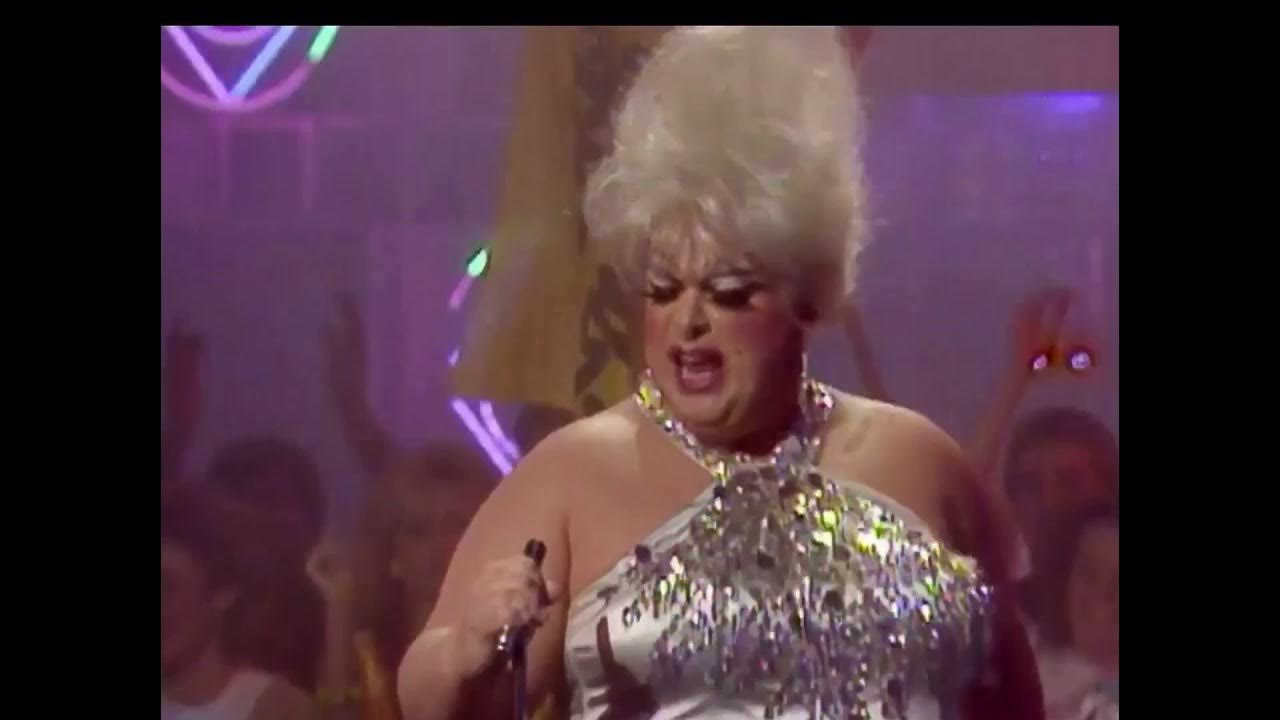 As the world caves in на русском. You re divine песня. You re divine песня. Divine певец. Divine you think you're a man.