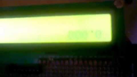 Voltmeter using AT89s52