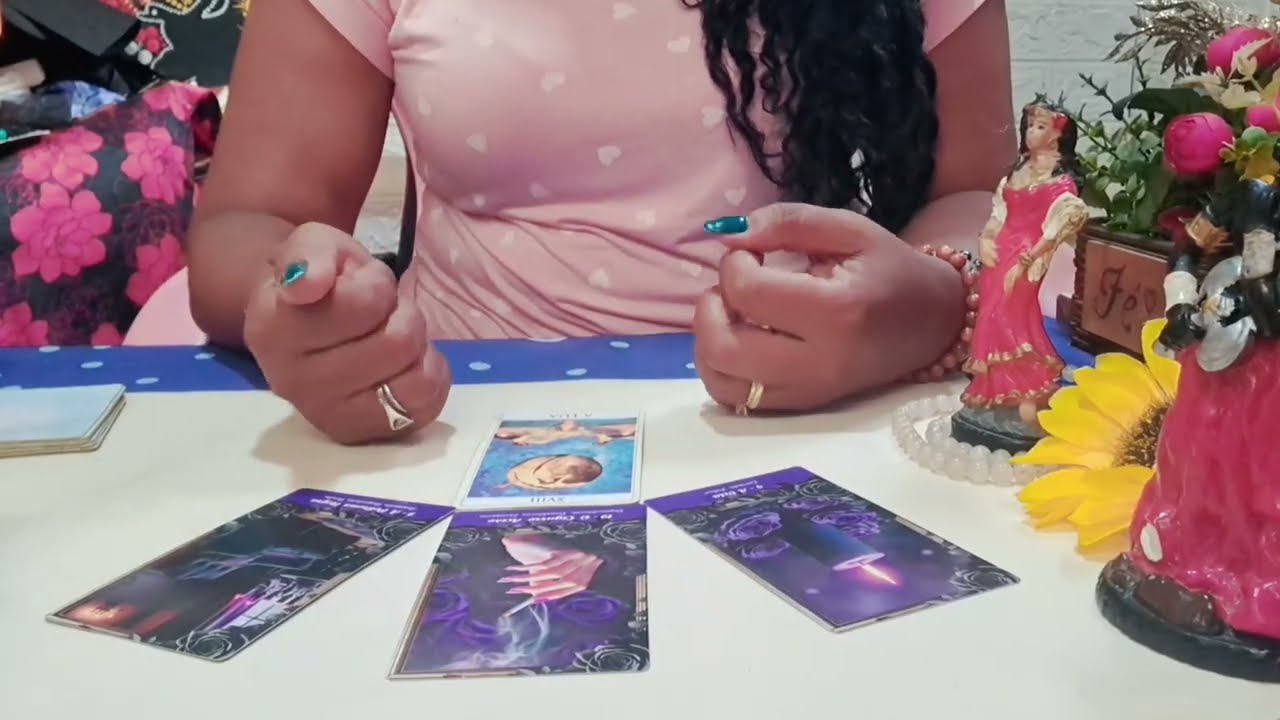 A RIVAL está arrasada após flagrar uma conversa da pessoa amada dizendo que te ama 😱#rival 