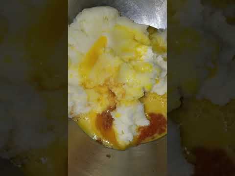 Sour cream-buttermilk pound cake part 1 😋😋😋