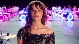 Gabrielle Aplin - Sweet Nothing (Official Video) chords