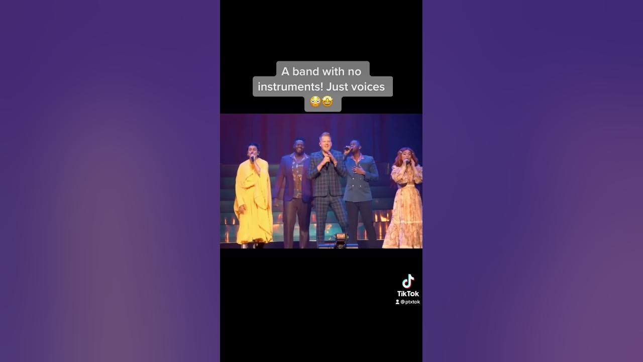 Pentatonix Introduce Themselves and Voice Types (Live Christmas Tour 2021)