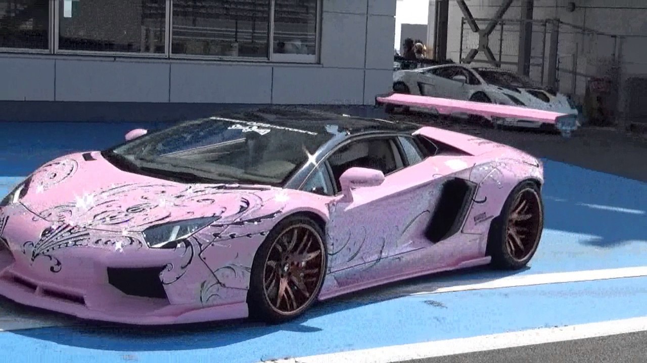 Lamborghini aventador pink