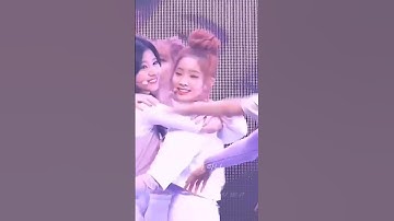 when sana choose Tzuyu over Dahyun 😭😂 Look at me 👀💟#twice #satzu #sana #tzuyu #once #oneinamillion