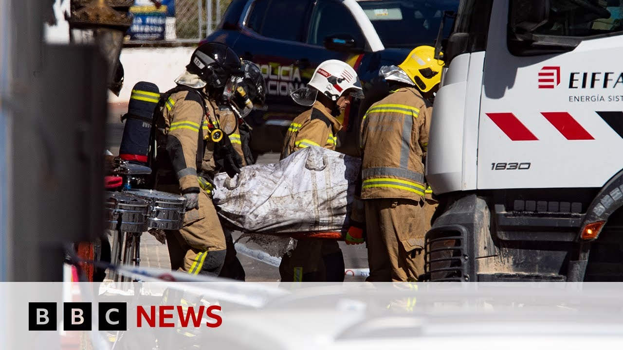 Murcia nightclub fire kills 13 people in south-east Spain – BBC News