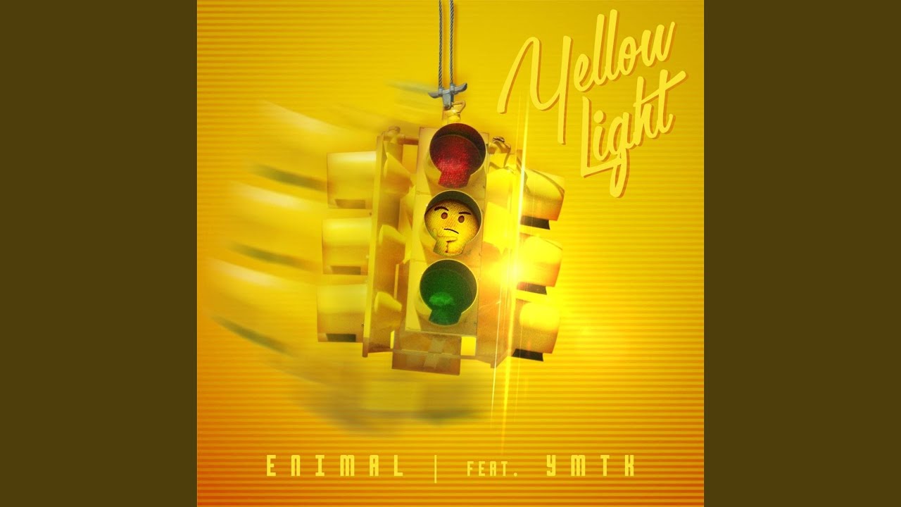 What does yellow light mean on Dyson?