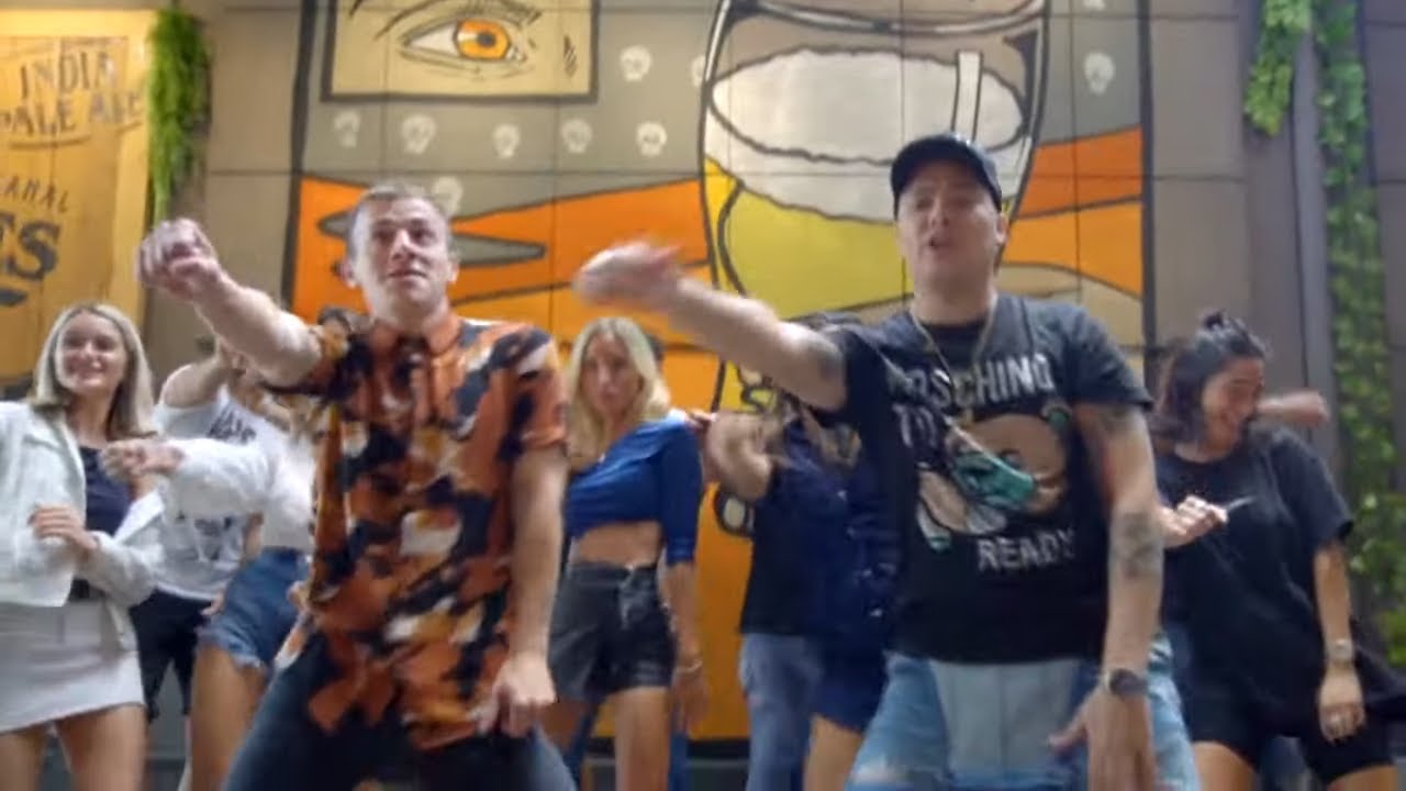 Watch Damian Perez ft Agus Battioni - Que locura │ Video Clip Oficial 2020 on YouTube