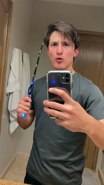 Así se ve en la obscuridad con la varita de Harry Potter 😍 #shorts