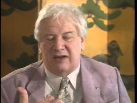 Peter Ustinov does Charles Laughton Impressions
