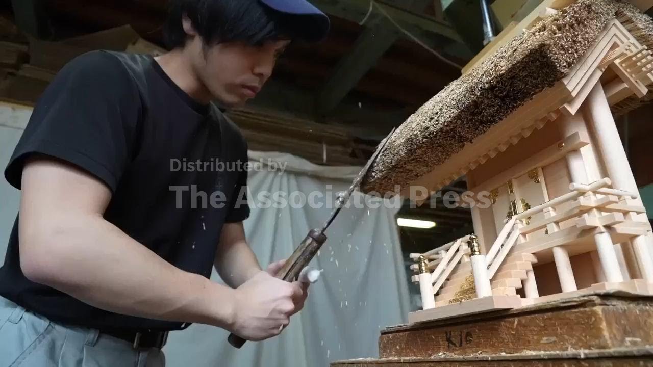 手作り神社 The art of crafting Japan's most sacred shrine – in