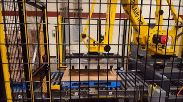 FANUC M 410iC 185 Palletizing Juice Beverage TransAutomation Technologies
