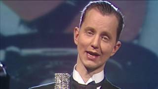 Max Raabe &amp; Palastorchester - Kein Schwein ruft mich an 1992