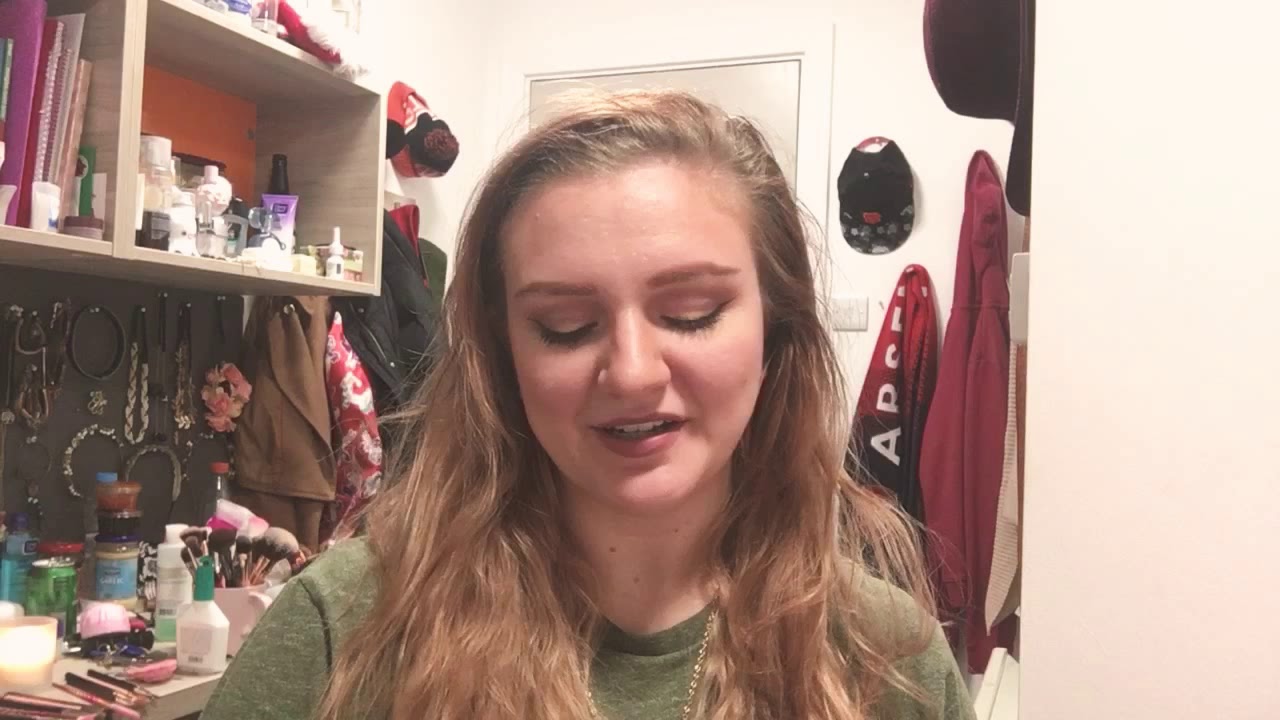 ASMR lighting matches and putting them out in water