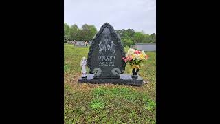 grave of L.K. Lonas #cemetery #cemeteryexploration #grave #graveyard #gravesite #cemeteries