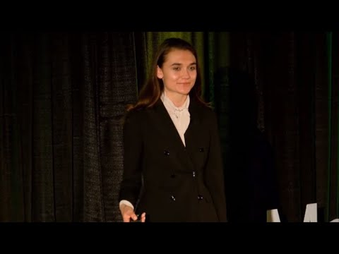 The Power of Social Storytelling | Larissa May | TEDxWilliam&Mary