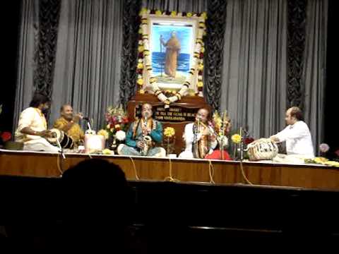 Pt. Ronu Majumdar ( Flute ) , South Indian Musicia...