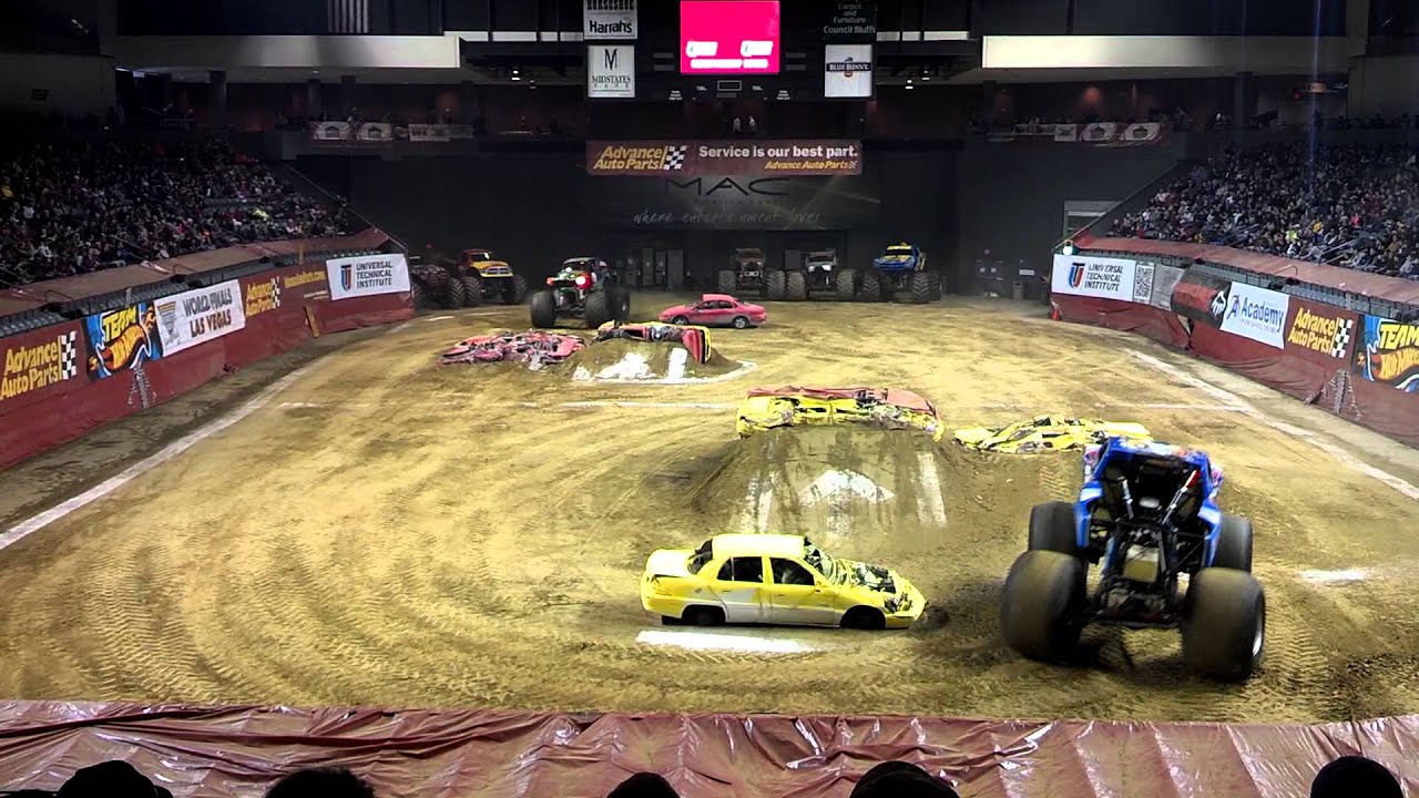 Monster Jam 2013 Council Bluffs Ia Youtube