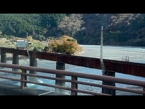 紅葉を見に行く為に大井川鐵道と川根本町町営バスに乗った