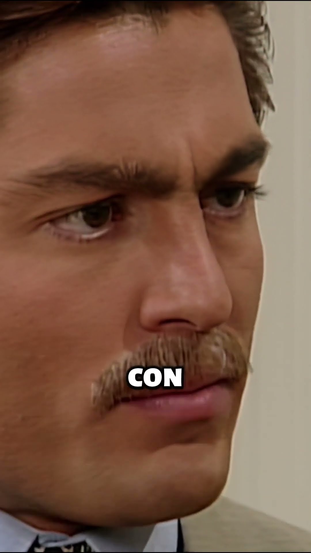 Nandito no lo vio venir  ? #MaríaLaDelBarrio #FernandoColunga #shorts #tln