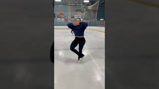 forward scratch spin! comment if you want a tutorial!