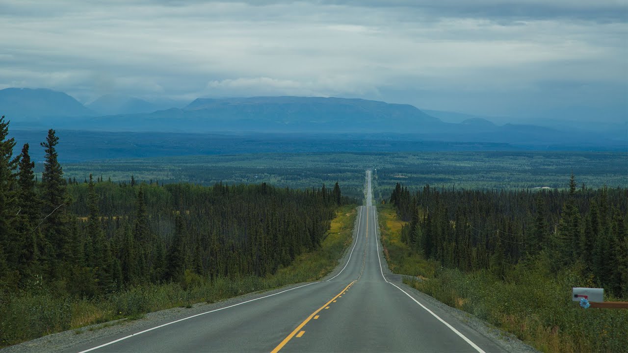 13 DAY TREK THROUGH ALASKA BEGINS W/ TREK AMERICA