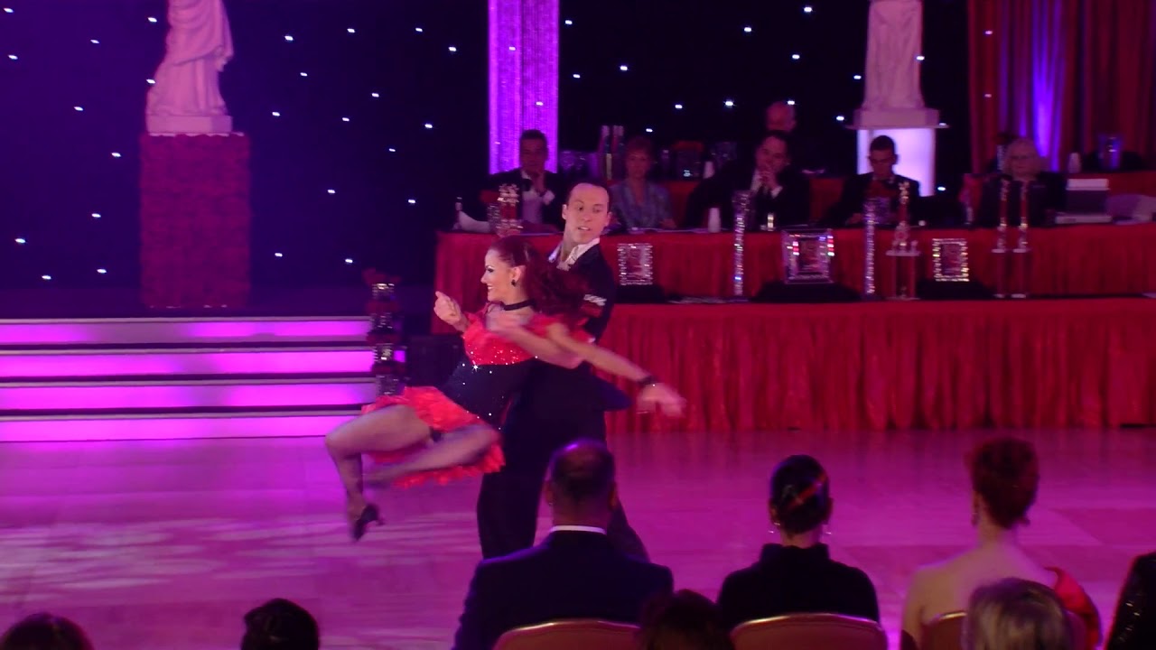 Shane & Shannon Jensen Pro Cabaret Champions - Be Italian