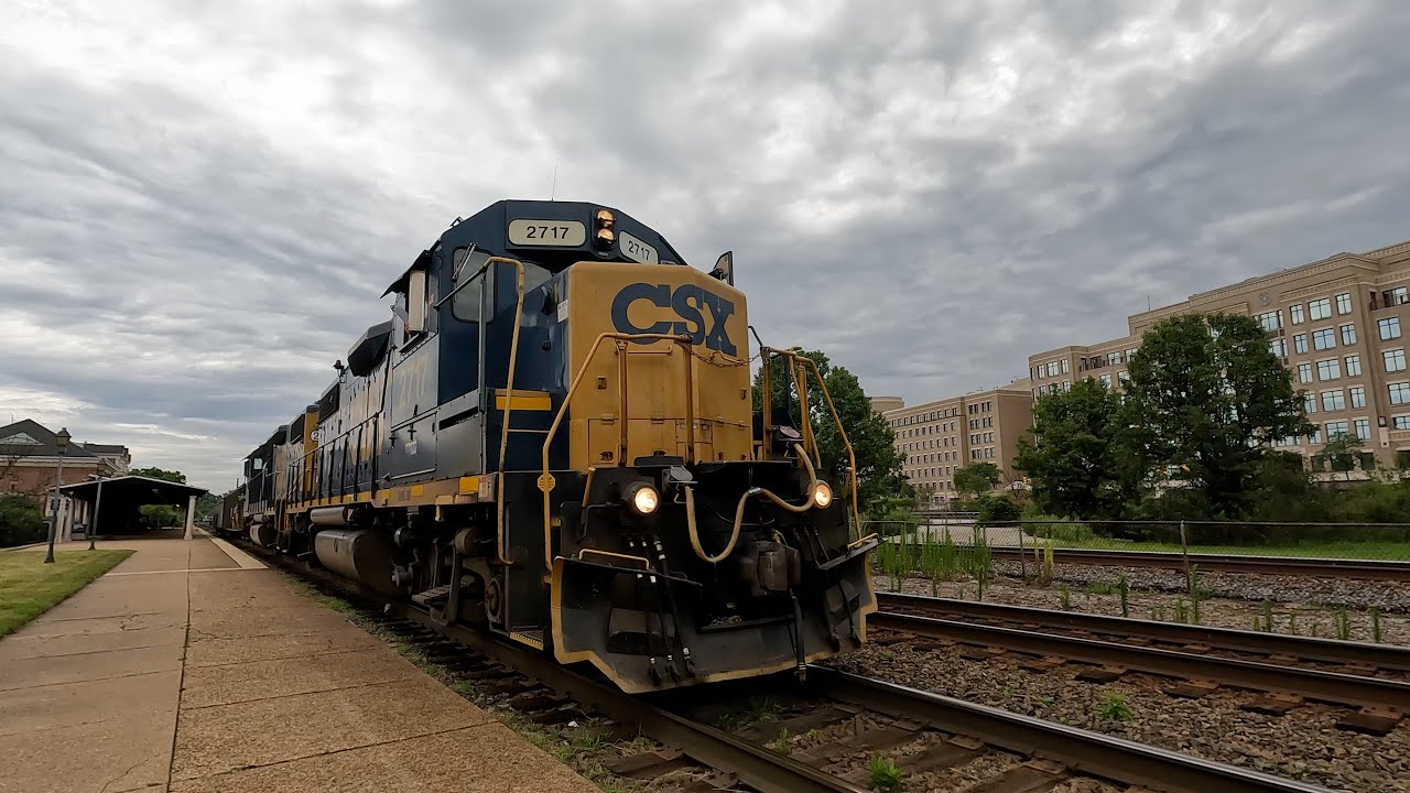 A Duo of Ex- Conrail GP38-2s Leading CSX L133 On a Mission to L'Enfant