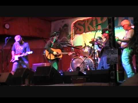 Steve Vaclavik and The Woeful Ones - Petty Show - Something Big.wmv