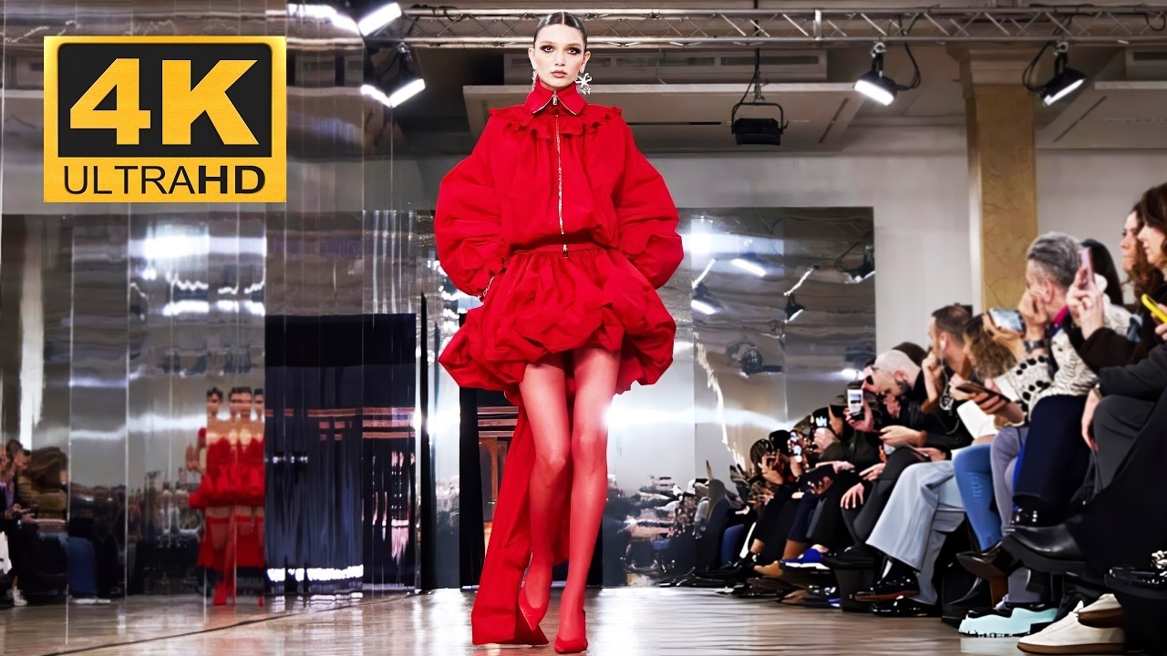 💃 Gái Xinh Đẹp Catwalk Cực Cuốn Hút — Outfit Cao Cấp Được Nâng Tầm Bởi Dịch Vụ Giặt Ủi Cao Cấp 👑 B63