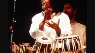 Tabla Solo - Ustad Zakir Hussain - Keherwa